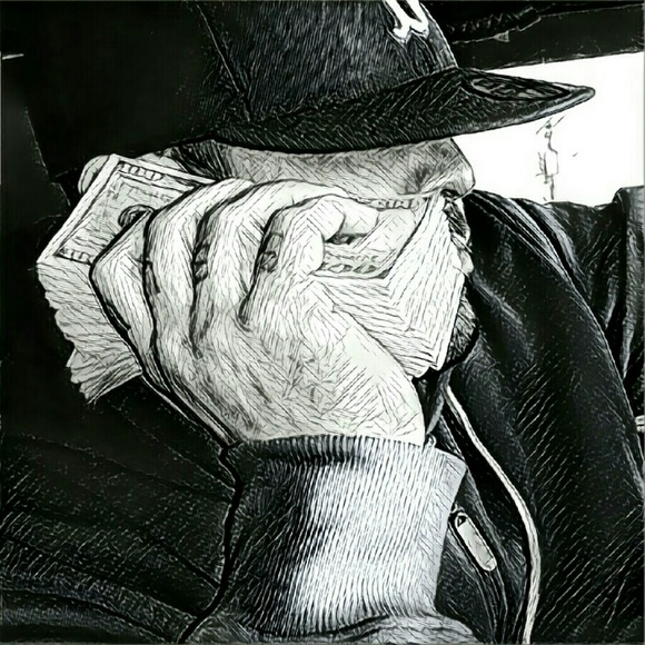 Profile Picture of Fernando Bagao (@uprightbullies) on Poshmark