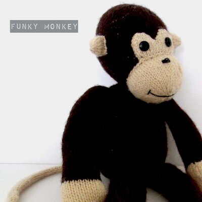 Profile Picture of Hand Made By Carol (@@HMByCarol) on Twitter