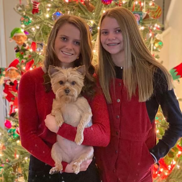 Profile Picture of Heather Mcfarland (@hmcfar01) on Poshmark