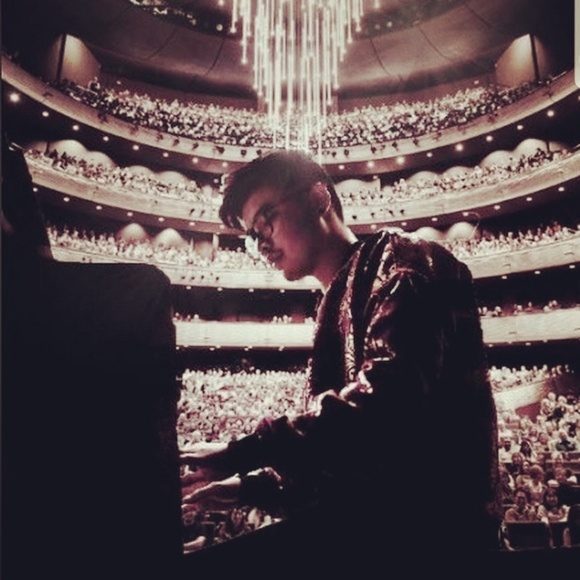 Profile Picture of Kyle Doan (@kdoan95) on Poshmark