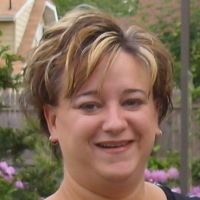 Profile Picture of Andrea Wright (@AndreaPinkHugs) on Twitter