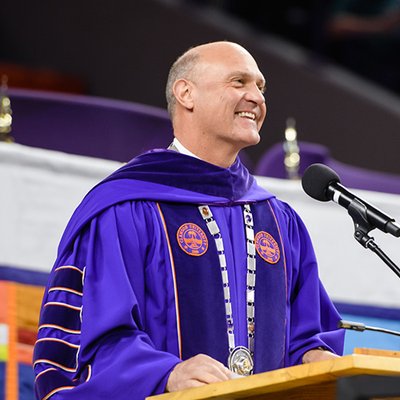 Profile Picture of Jim Clements (@ClemsonPrez) on Twitter