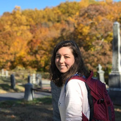 Profile Picture of Lily Dwoskin O'Neil (@lilydwoskin) on Twitter