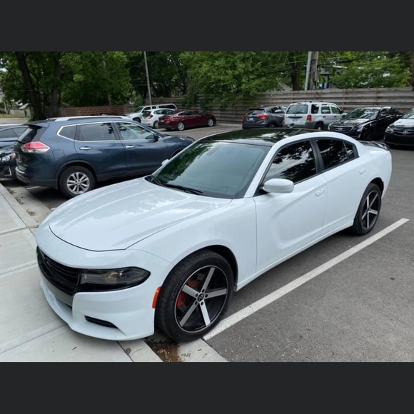 Profile Picture of Jose Simental (@josesim123) on Poshmark