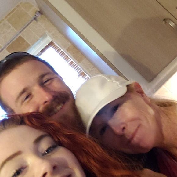 Nancy Parker - Poshmark Profile Picture of Nancy Parker (@nancyparker85) on Poshmark