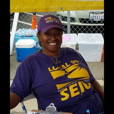 Profile Picture of Linda Rollins (@RollinsLrollins) on Twitter