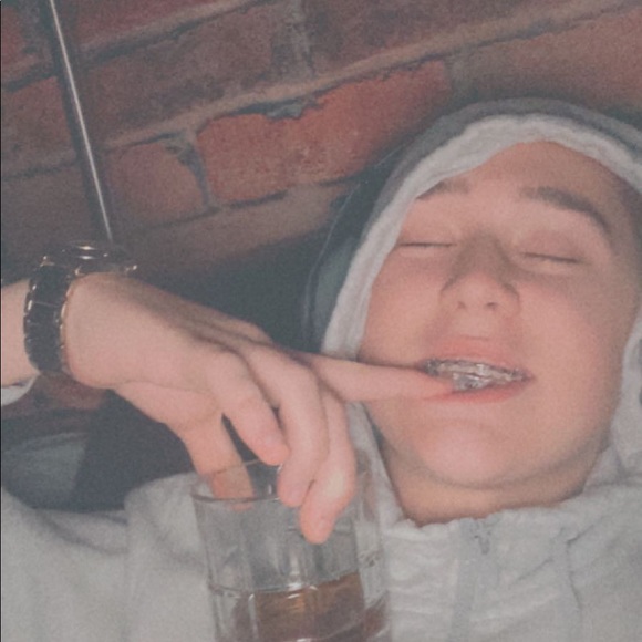 Profile Picture of Lucas Rae (@lucasrae) on Poshmark