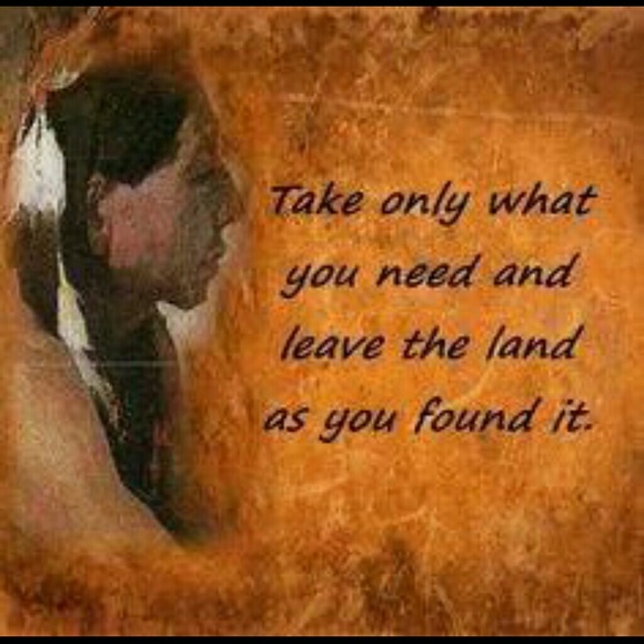 Profile Picture of Carol Camperlengo (@hoppyluvs2scrap) on Poshmark