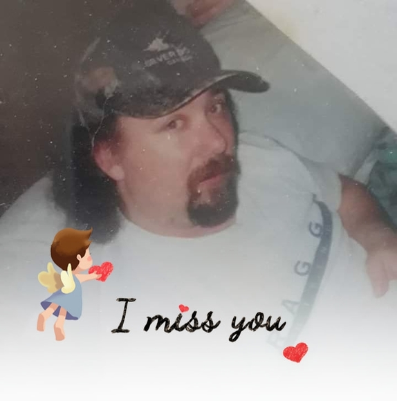 Profile Picture of Ricknwendy Charboneau (@ruffusharlee) on Poshmark