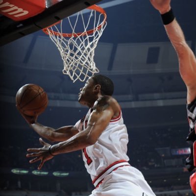 Profile Picture of Matt Fitzgerald (@MattFitz50) on Twitter