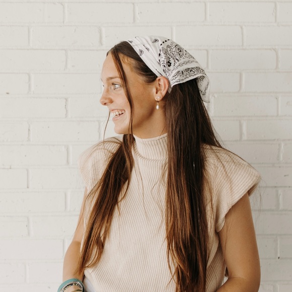 Profile Picture of Katelyn Wheeler (@katelynwheeler6) on Poshmark