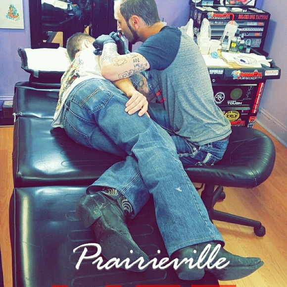 Profile Picture of Daniel Dobbs (@tattooclyde) on Poshmark