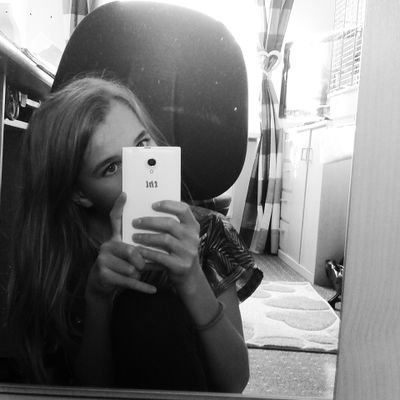 Profile Picture of Anna Sophie (@AnnaGeisler2) on Twitter