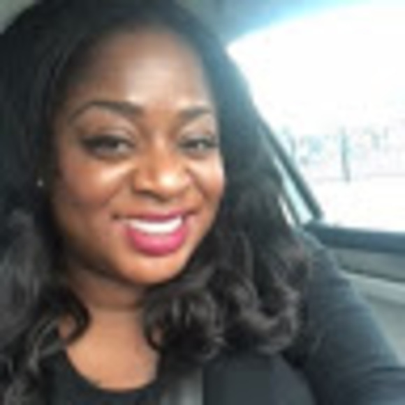 Profile Picture of Miss Tranetta (@tranettaking) on Poshmark