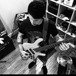 Profile Picture of Luis Valentin (@smellslike_loudog) on Instagram
