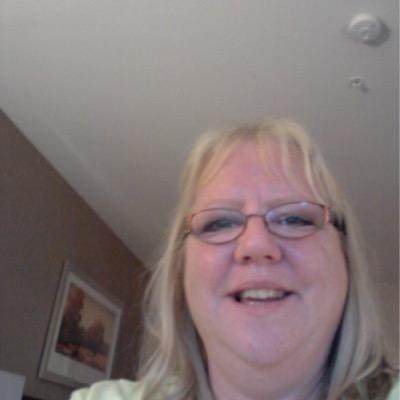 Profile Picture of Sue Christianson (@suechristianson) on Twitter