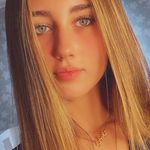 Profile Picture of Danielle Lopes Schneider (@danibvb6) on Instagram