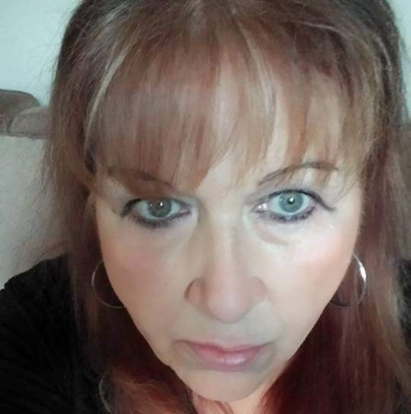 Profile Picture of Barbara Vanalstyne (@barbara_va) on Poshmark