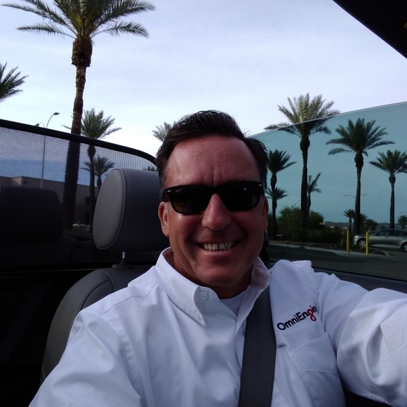 Profile Picture of Jeff Vandermate (@vandrm8) on Poshmark