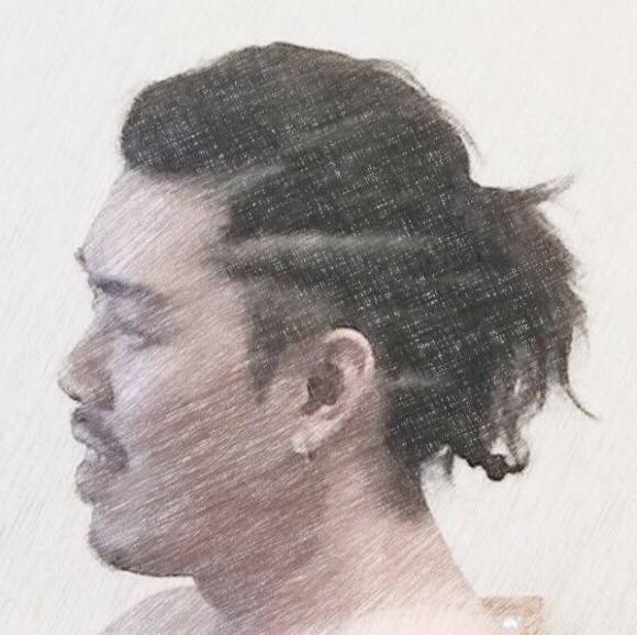 Profile Picture of Tszkai Lee (@tszkai) on Poshmark