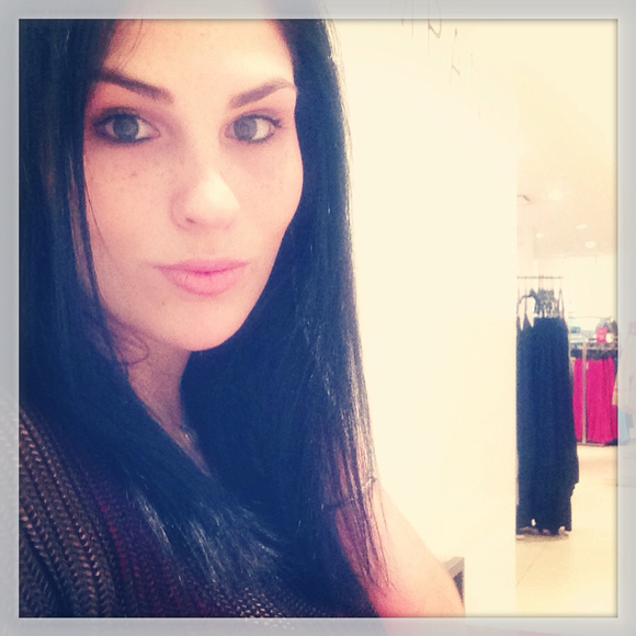 Profile Picture of Steph Acquarulo (@stephysteph1) on Poshmark