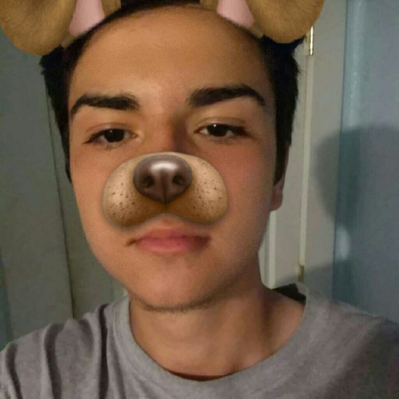 Profile Picture of Erick Almanza (@gamer4190) on Poshmark