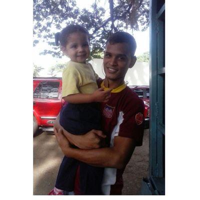 Profile Picture of Kender Rivas (@17Ken21) on Twitter