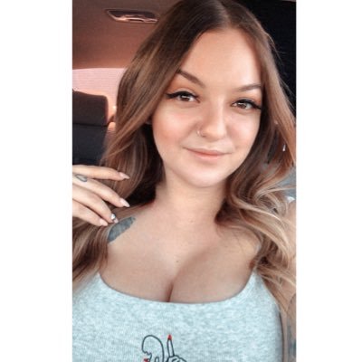 Profile Picture of Danielle Fisher (@Danigirl_128) on Twitter