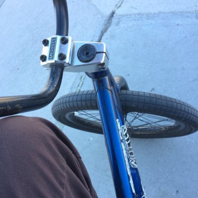 Profile Picture of Erik Halverson (@906erik906) on Twitter