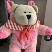 Profile Picture of Fiona Lin (@fionalin683) on Youtube