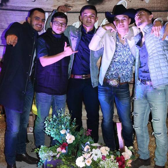 Profile Picture of Daniel Plascencia (@plascencia1010) on Poshmark