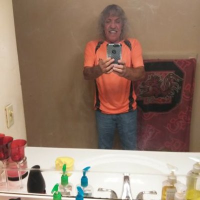 Profile Picture of Edward Holcomb (@EdwardH76258995) on Twitter