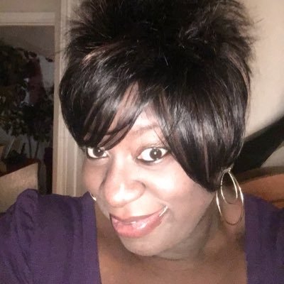 Profile Picture of R. Pratt (@@LadyRenee35) on Twitter