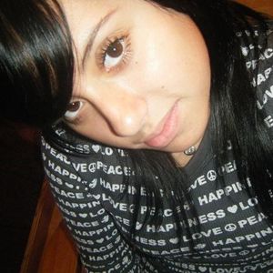 Profile Picture of Tiffany Mora (@ifreakinhateu) on Myspace