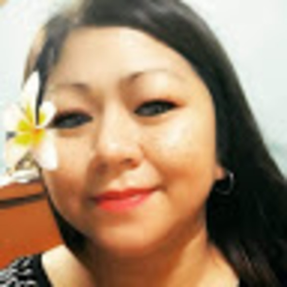 Profile Picture of Julie ann Dalisay (@j_dalisay) on Poshmark