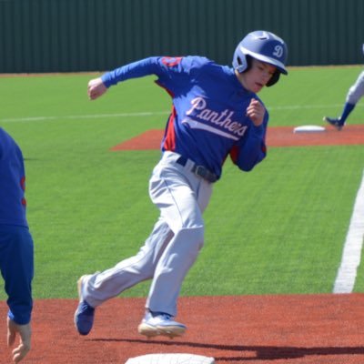 Profile Picture of Michael Montemayor (@montethegoat) on Twitter