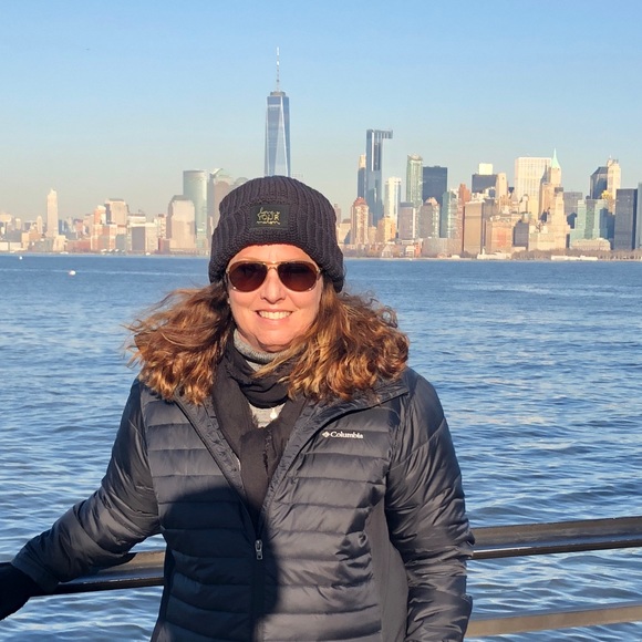 Profile Picture of Kimberly Mowrey (@jkrzmowrey) on Poshmark