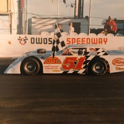 Profile Picture of Steve Biddle (@SteveBiddle51) on Twitter