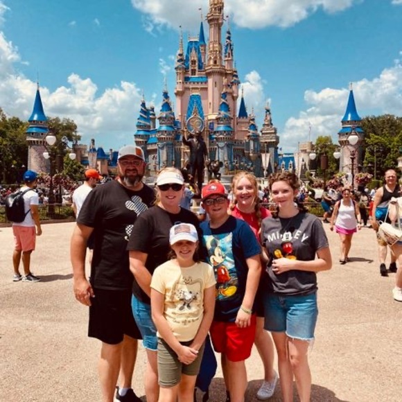 Profile Picture of Scott Cramer (@scott_cramer) on Poshmark