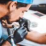 Profile Picture of Jonathan Czarny (@excusamama.jhouw) on Instagram