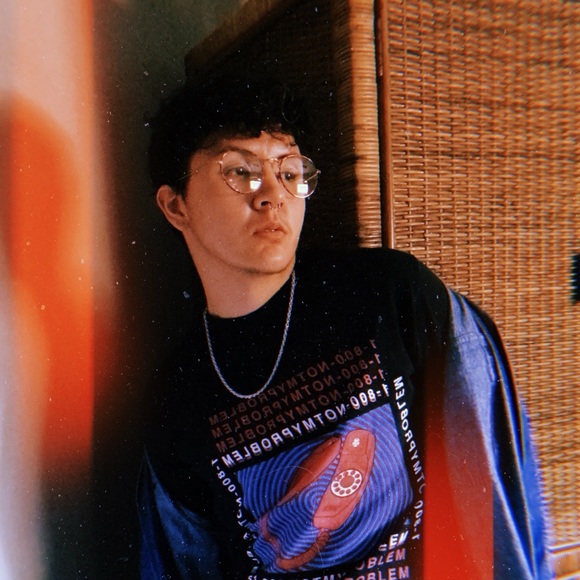 Profile Picture of Dani Fernandez (@theuncannydanii) on Poshmark