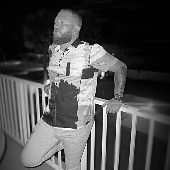 Profile Picture of Thomas Brunton (@thomasbrunton5) on Poshmark