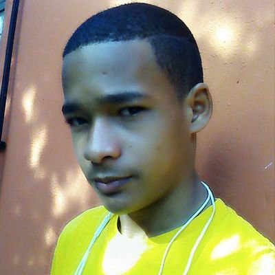 Profile Picture of Enmanuel Perez (@Enmanuel100000) on Twitter