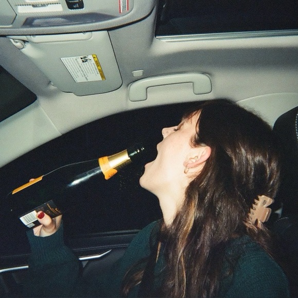 Profile Picture of Cameron Kleege (@cckleege) on Poshmark