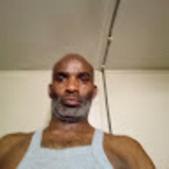 Profile Picture of Marcus Harper (@kingharper1975) on Poshmark