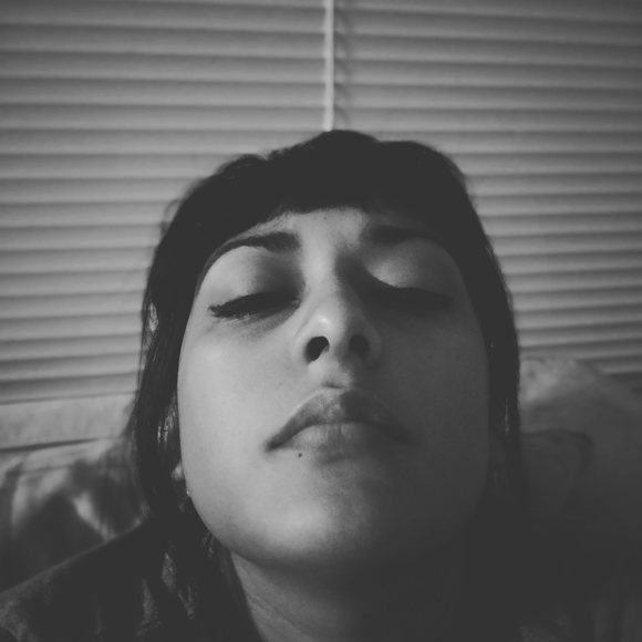 Profile Picture of Alex Zambrano (@cityscapes69) on Poshmark