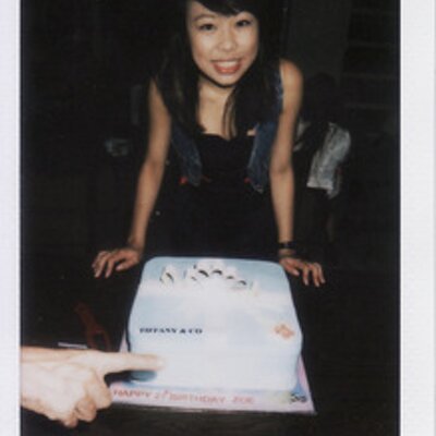 Profile Picture of Zoe Wong (@zoeeywong) on Twitter