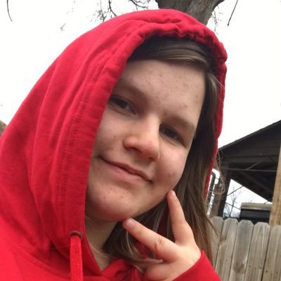 Profile Picture of Shy (@laurence_sl) on Twitter