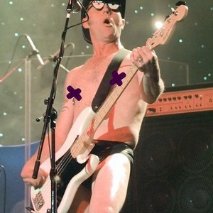 Steve Jones - Myspace Profile Picture of Steve Jones (@screaminsteven) on Myspace