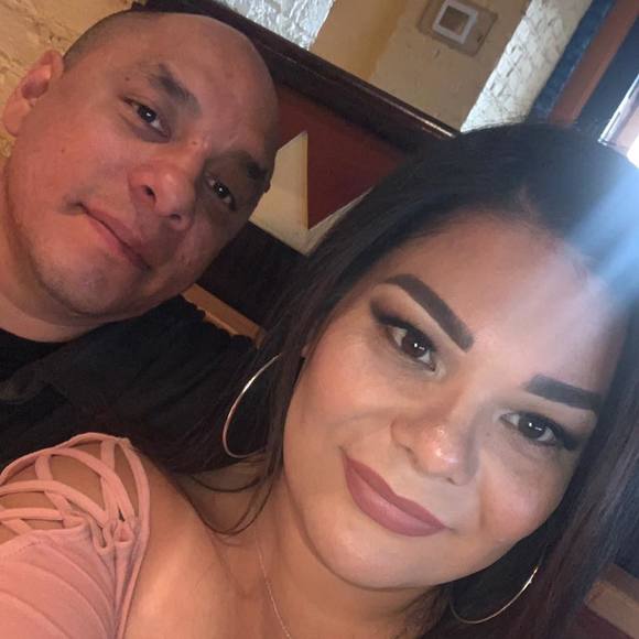 Profile Picture of Rosa Vasquez (@rosavasquez112) on Poshmark